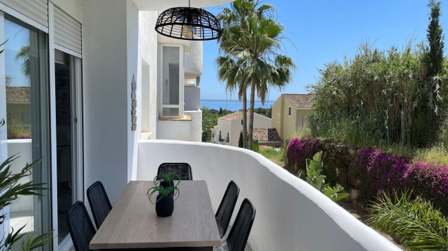 Apartment in Marbella Real for rent