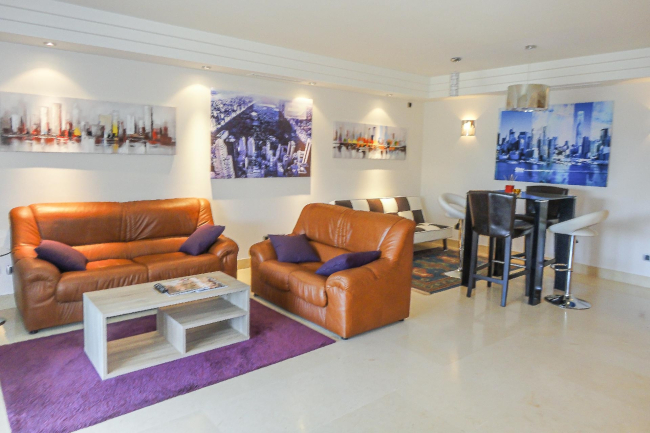 Appartement for rent à Jardines del Principe, Marbella Golden Mile