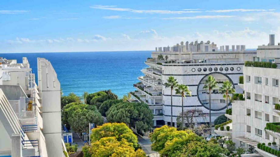 Penthouse dans Marbella House avec vue sur la mer 