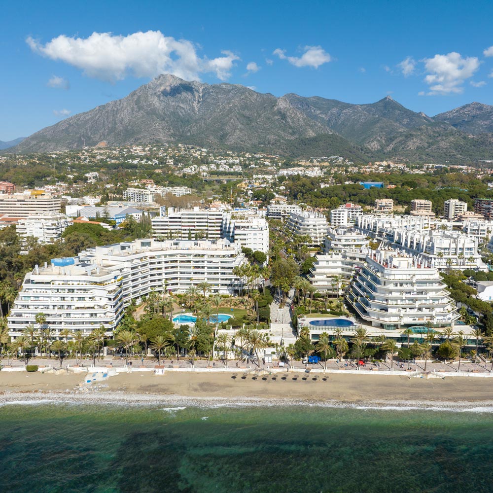 Aerial view od Marbella, where you can find the best properties for sale in Marbella centre