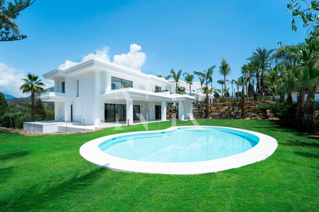 Villa neuve à vendre à Lomas del Marbella Club