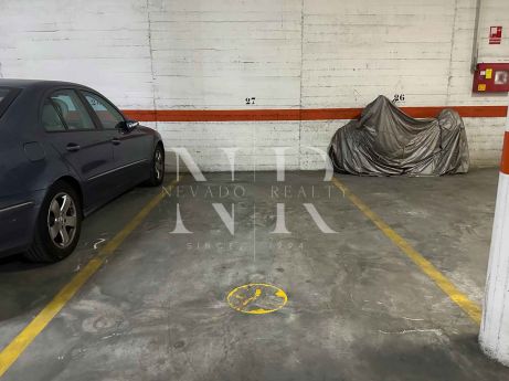 Parking space in Edf Generalife, Marbella center for sale