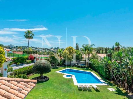 Luxury villa for sale in Paraiso Alto, Benahavis