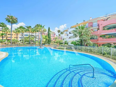 Flat in Urbanización El Infantado very close to the beach for sale