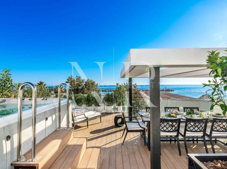 Second line beach townhouse in Marbella Centro for sale