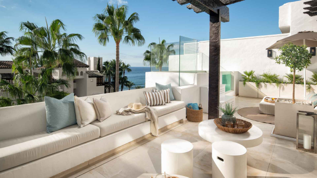 Penthouse for sale in Puente Romano, Marbella