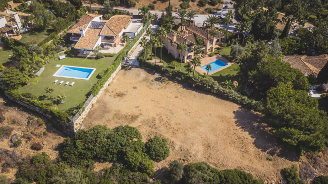 Parcela en Hacienda Las Chapas con vistas al mar en venta