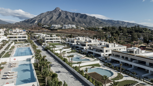 Apartamento en planta baja en Urbanización Epic By Fendi en Milla de Oro en venta